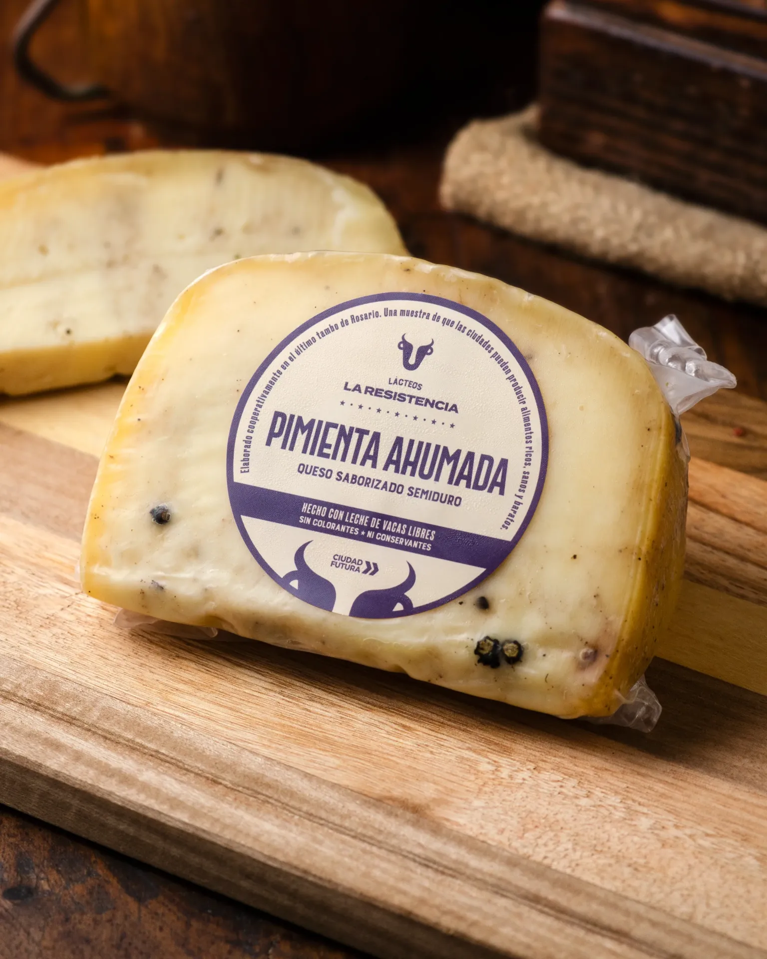 Queso saborizado pimienta 300 g - Lacteos La Resistencia