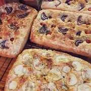 Focaccia de romero y oliva - Madre Resistencia