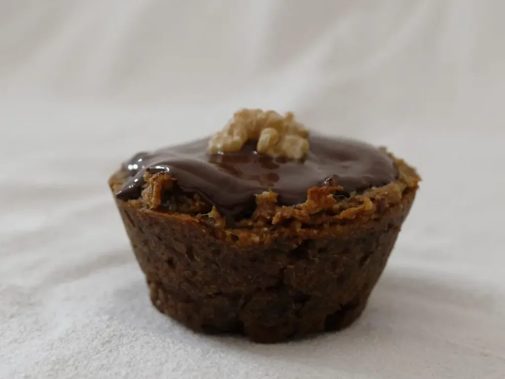 [ALM60084] Tortitas de arroz con datiles| pasta de mani y nueces cubierta de chocolate 3 unid - Sana sana