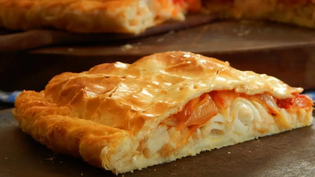 1/2 tarta de pescado con cherry y queso - Pan del agua